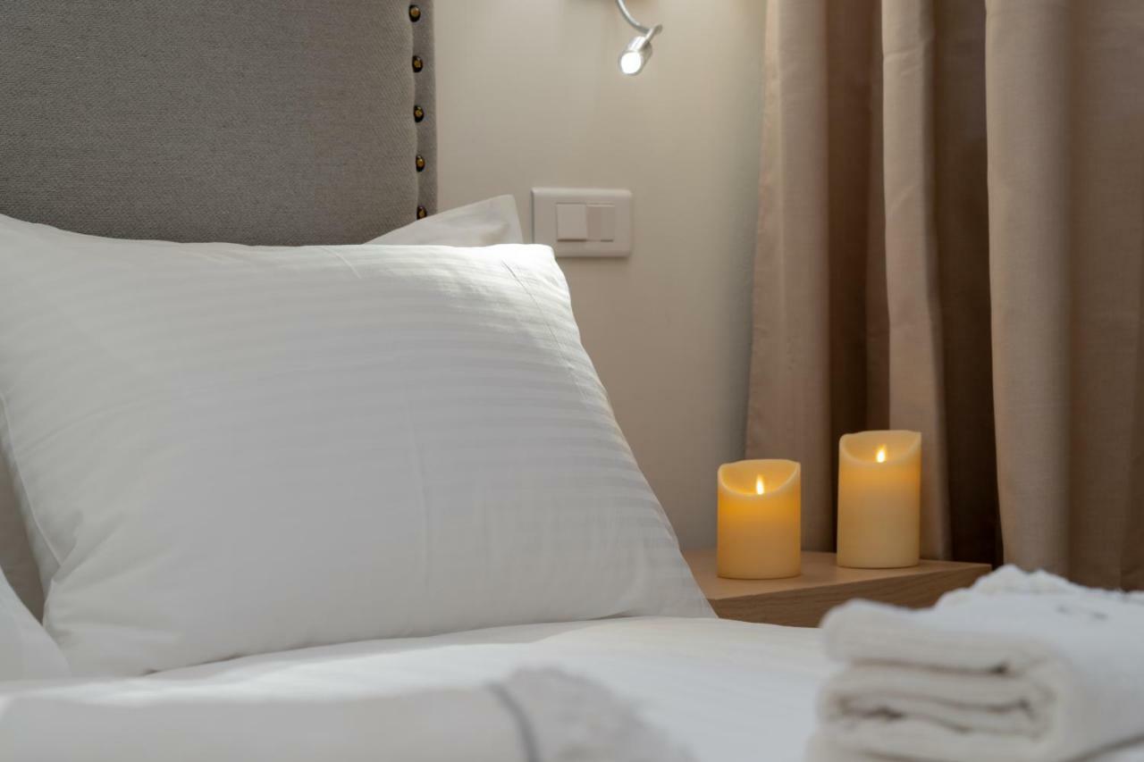 Porto Vecchio Luxury Suites Spétses Dış mekan fotoğraf